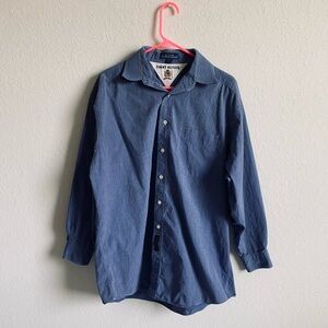 Men’s Tommy Hilfiger Tailored button down shirt.  Size 16.5.  EUC, color Blue